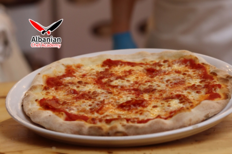 Kurs Picier | Kurse per Picajol | Trajnim praktik Pizza | Kurs Piceri Profesionale | Pica Artizanale dhe Moderne kurs | Kurs Pizzaiolo | Albanian Chef Academy | Arti i Pergatitjes se Pizza